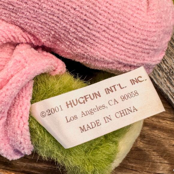 2001 Vintage Hugfun Plush Green Frog with Easter Egg in Pink Overalls, Rare, 9” - Picture 6 of 6